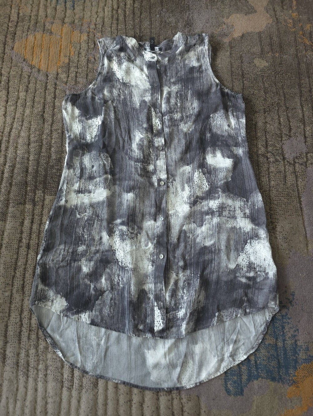 Eileen Fisher 100% Silk Sleeveless Sheer Blouse - Picture 2 of 7